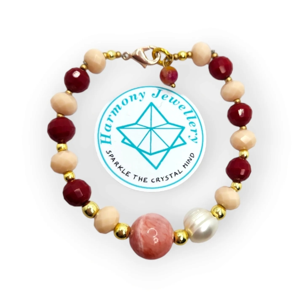 Czech Glass, Pearl, Quartz clasp bracelet
